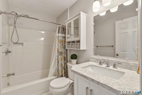 51 Brentwood Drive Wallingford CT 06492