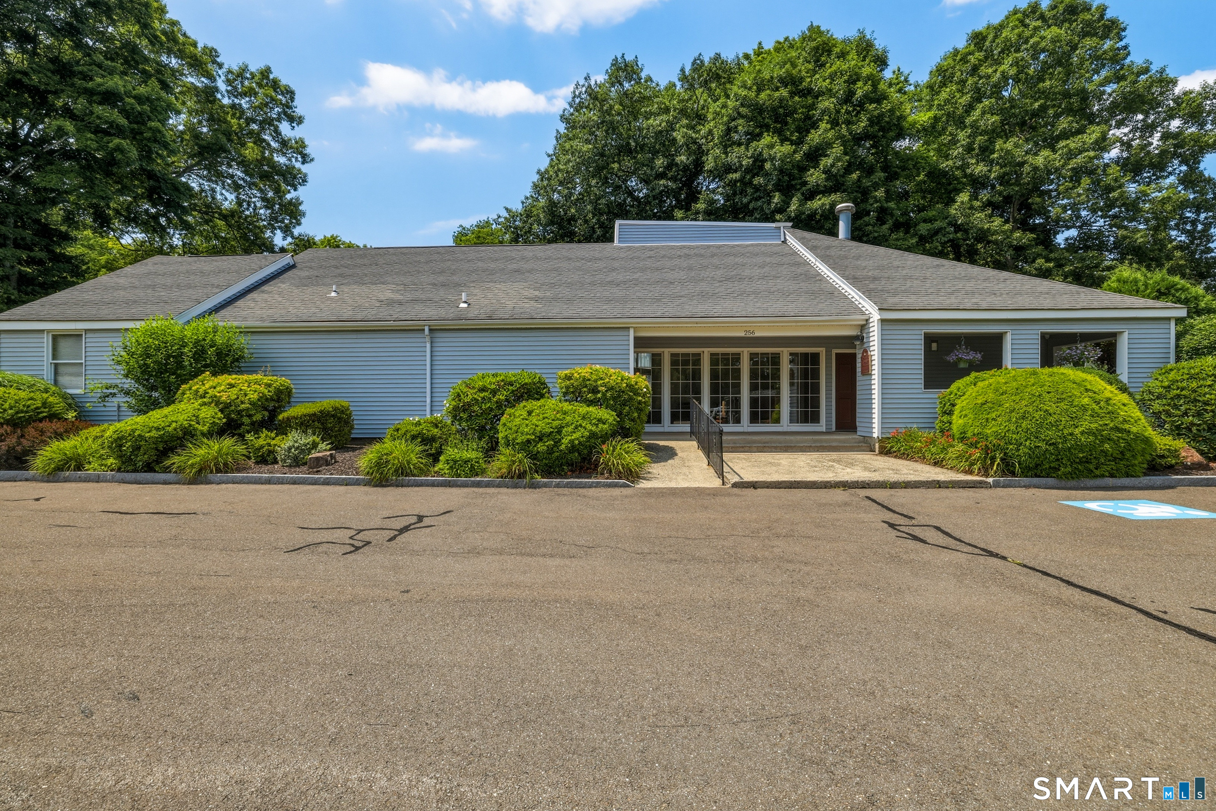 51 Brentwood Drive Wallingford CT 06492