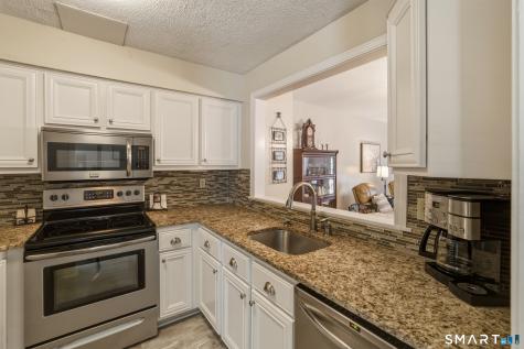 51 Brentwood Drive Wallingford CT 06492