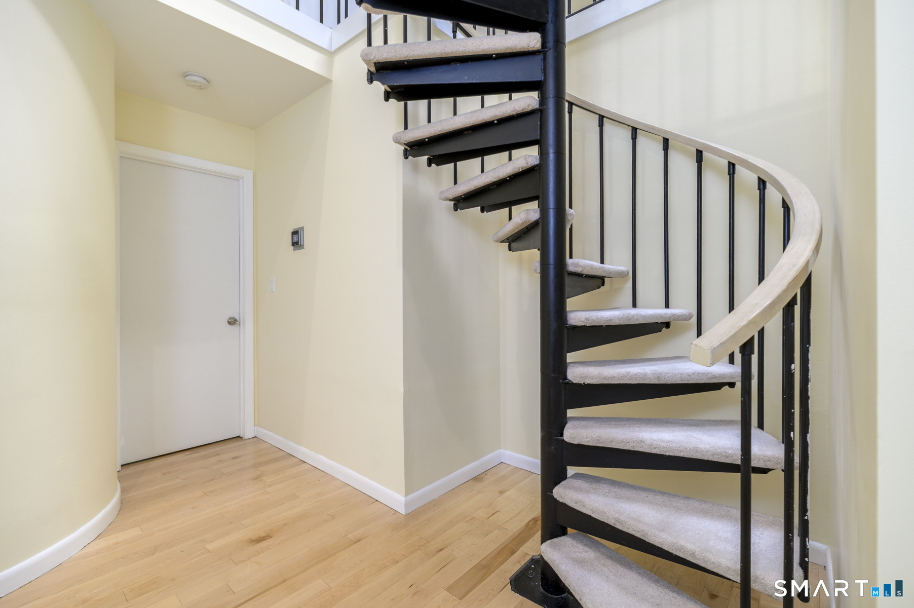 2539 Bedford Street Stamford CT 06905