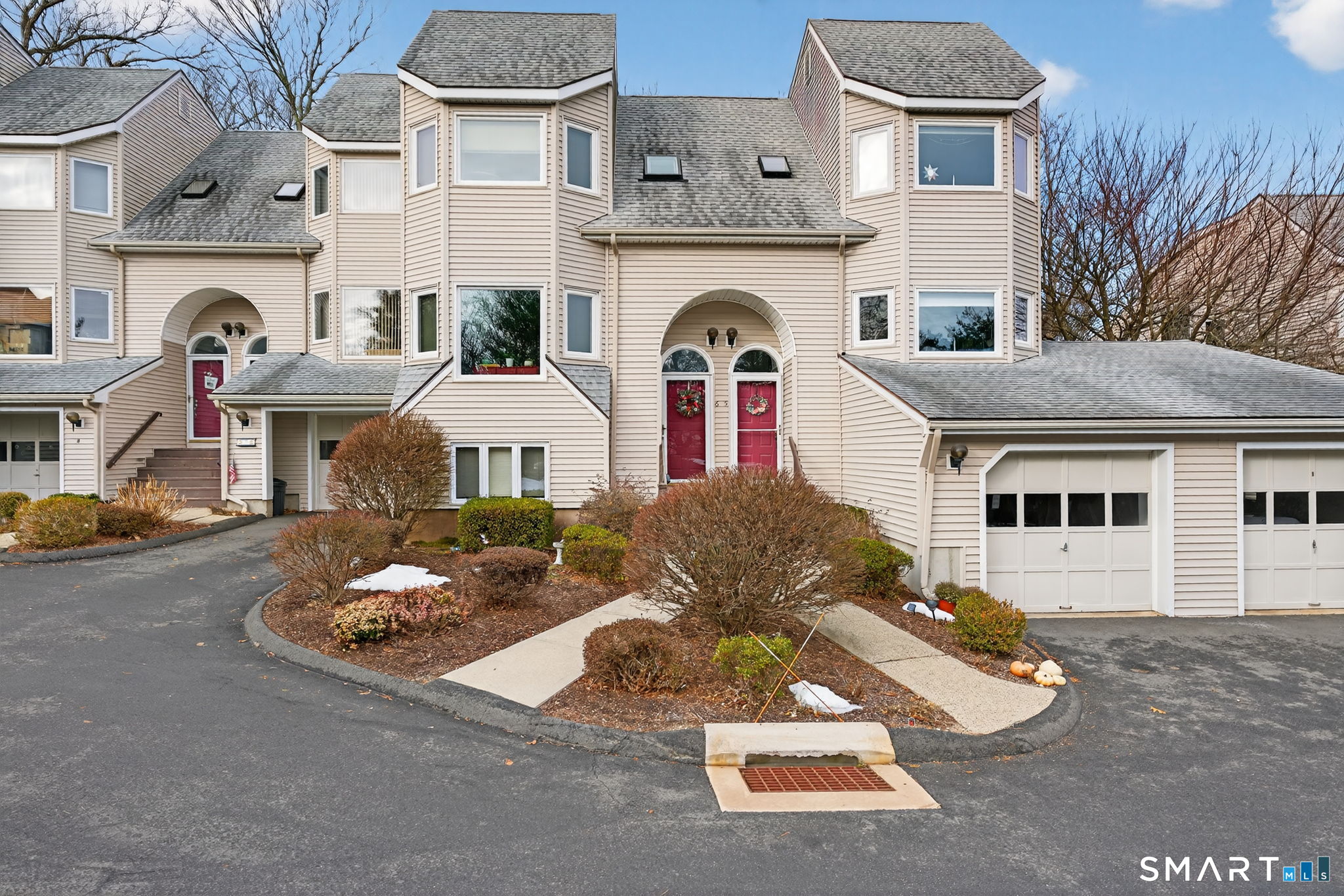 6 Lakeview Drive Branford CT 06405