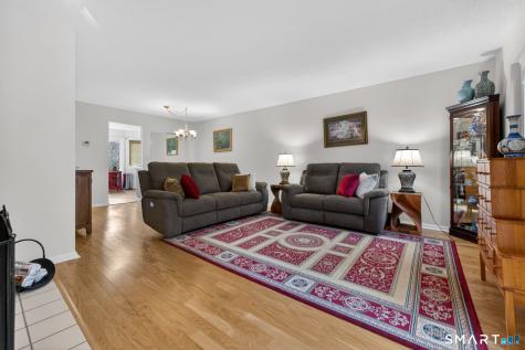 6 Lakeview Drive Branford CT 06405