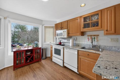 6 Lakeview Drive Branford CT 06405