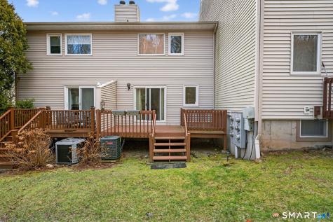 6 Lakeview Drive Branford CT 06405