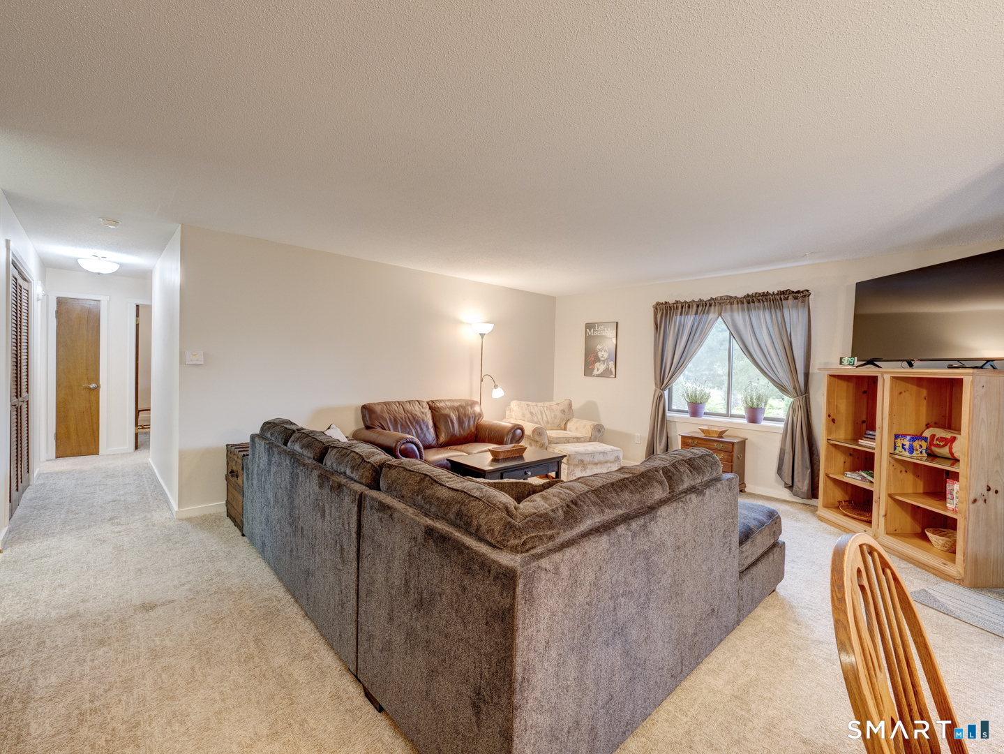 21 Hickory Hill Southington CT 06489