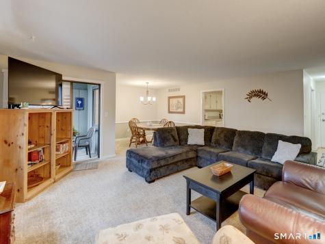 21 Hickory Hill Southington CT 06489