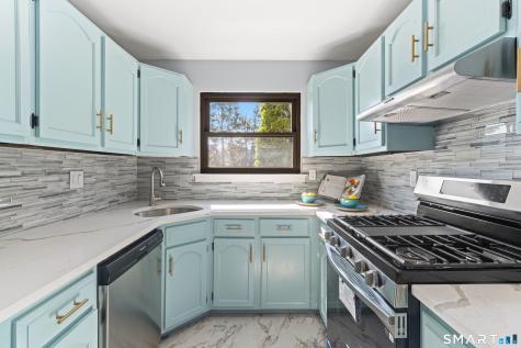 6 Stevens Place Rocky Hill CT 06067