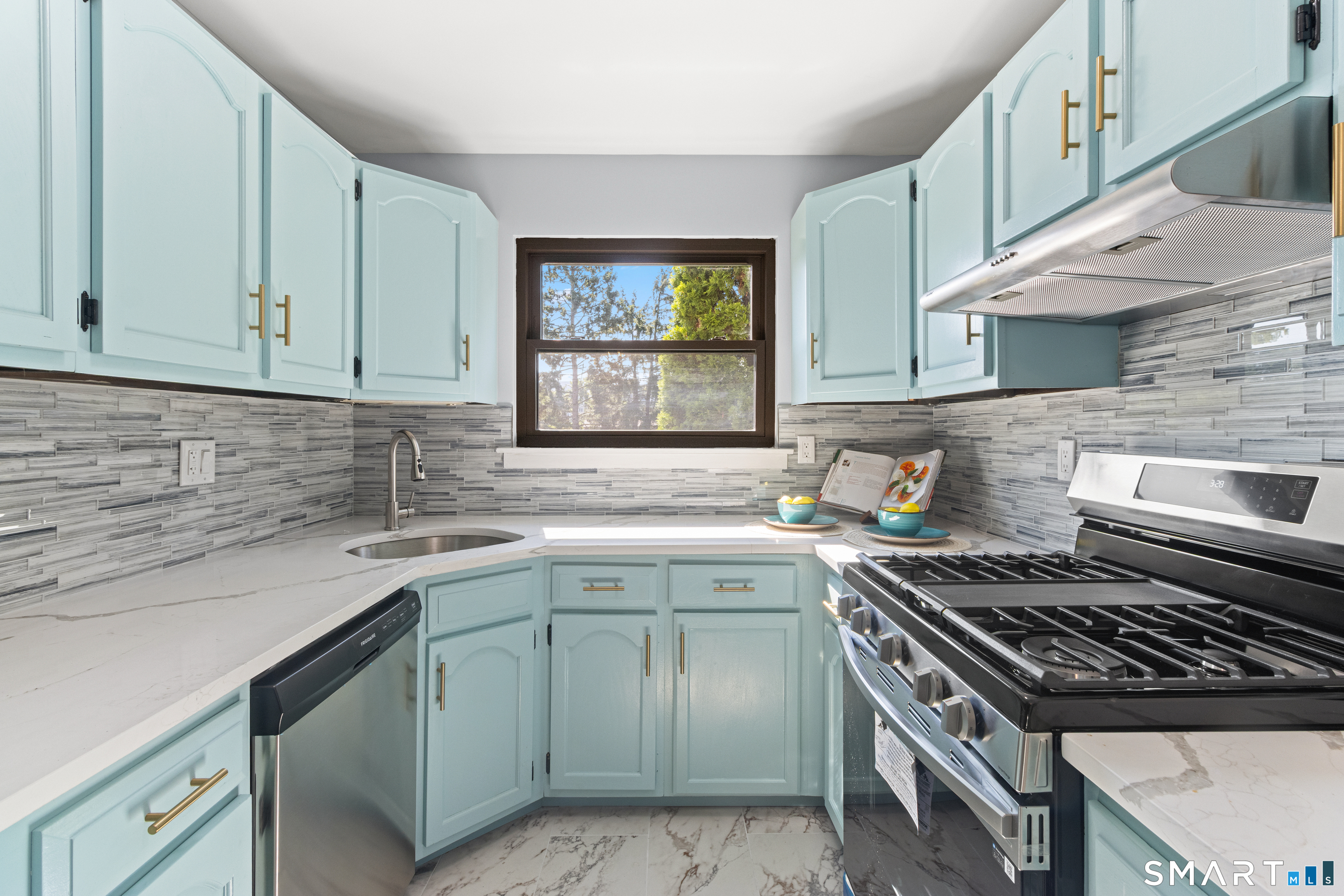 6 Stevens Place Rocky Hill CT 06067