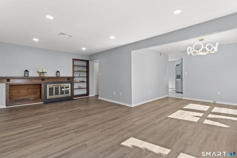 6 Stevens Place Rocky Hill CT 06067