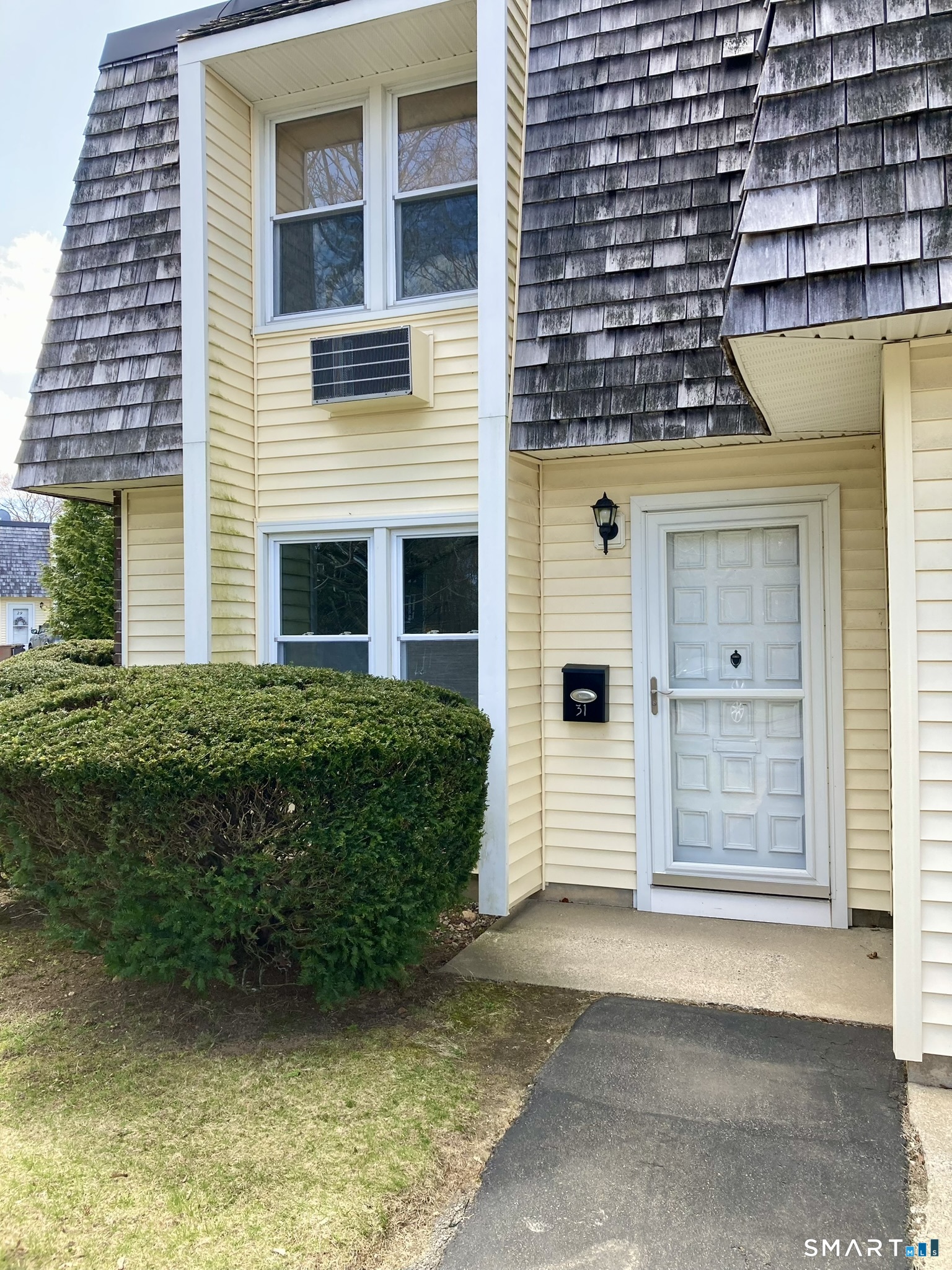 127 Black Point Road East Lyme CT 06357