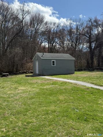 127 Black Point Road East Lyme CT 06357