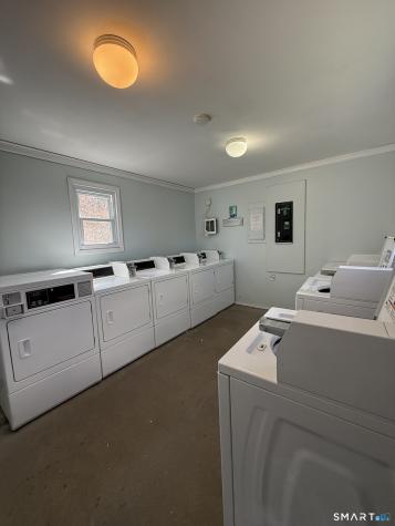 127 Black Point Road East Lyme CT 06357