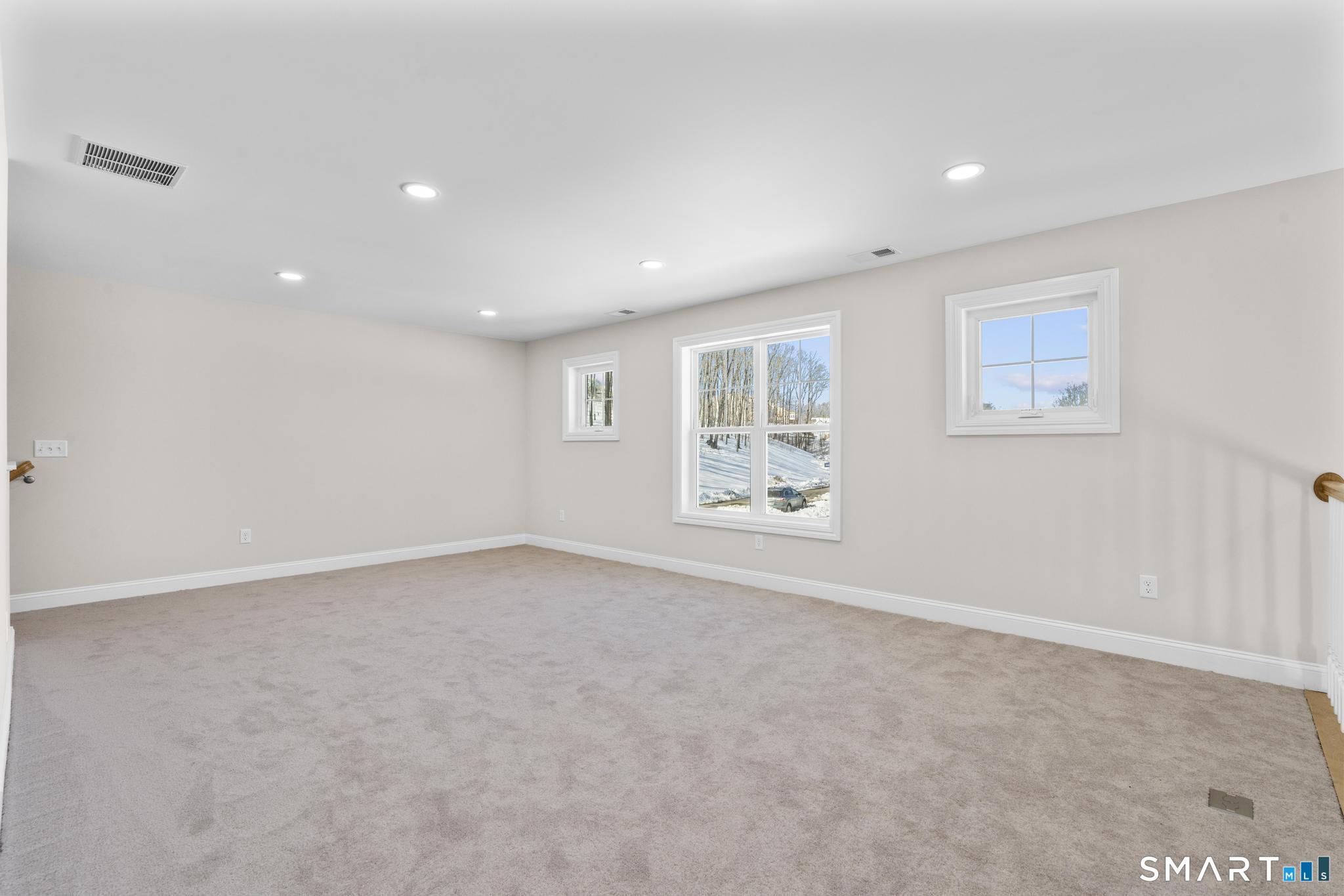 1097 St Andrews Drive Oxford CT 06478