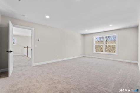 1097 St Andrews Drive Oxford CT 06478
