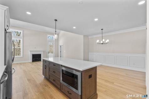 1097 St Andrews Drive Oxford CT 06478
