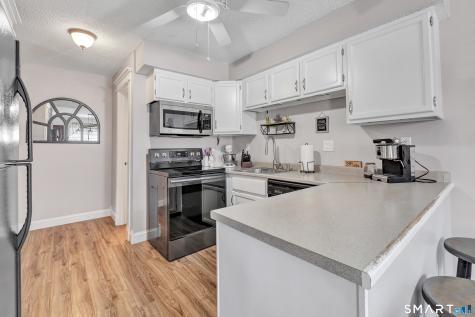 138 Shagbark Drive Derby CT 06418