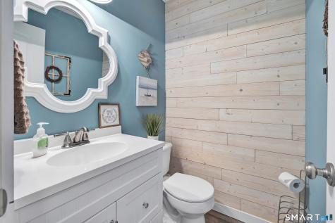 138 Shagbark Drive Derby CT 06418