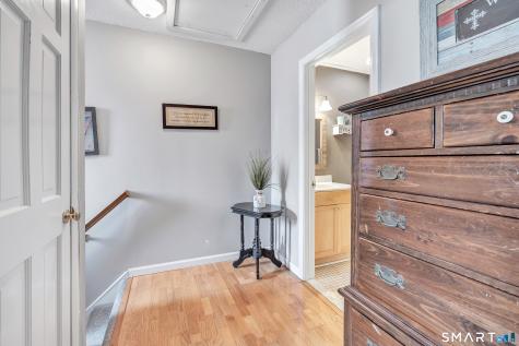 138 Shagbark Drive Derby CT 06418