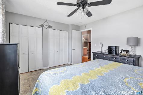 138 Shagbark Drive Derby CT 06418