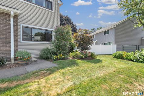 138 Shagbark Drive Derby CT 06418