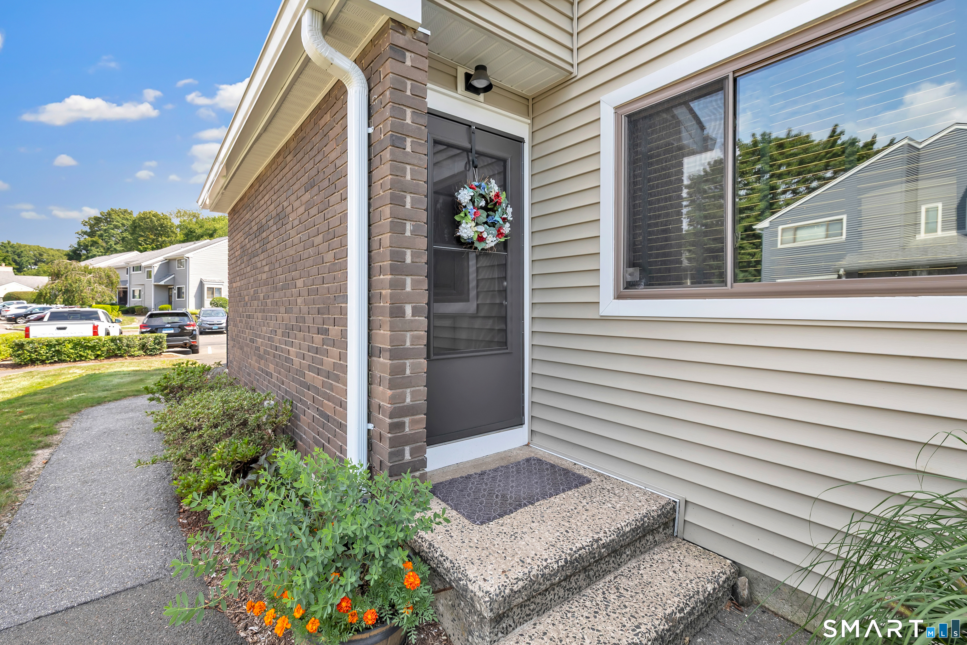 138 Shagbark Drive Derby CT 06418