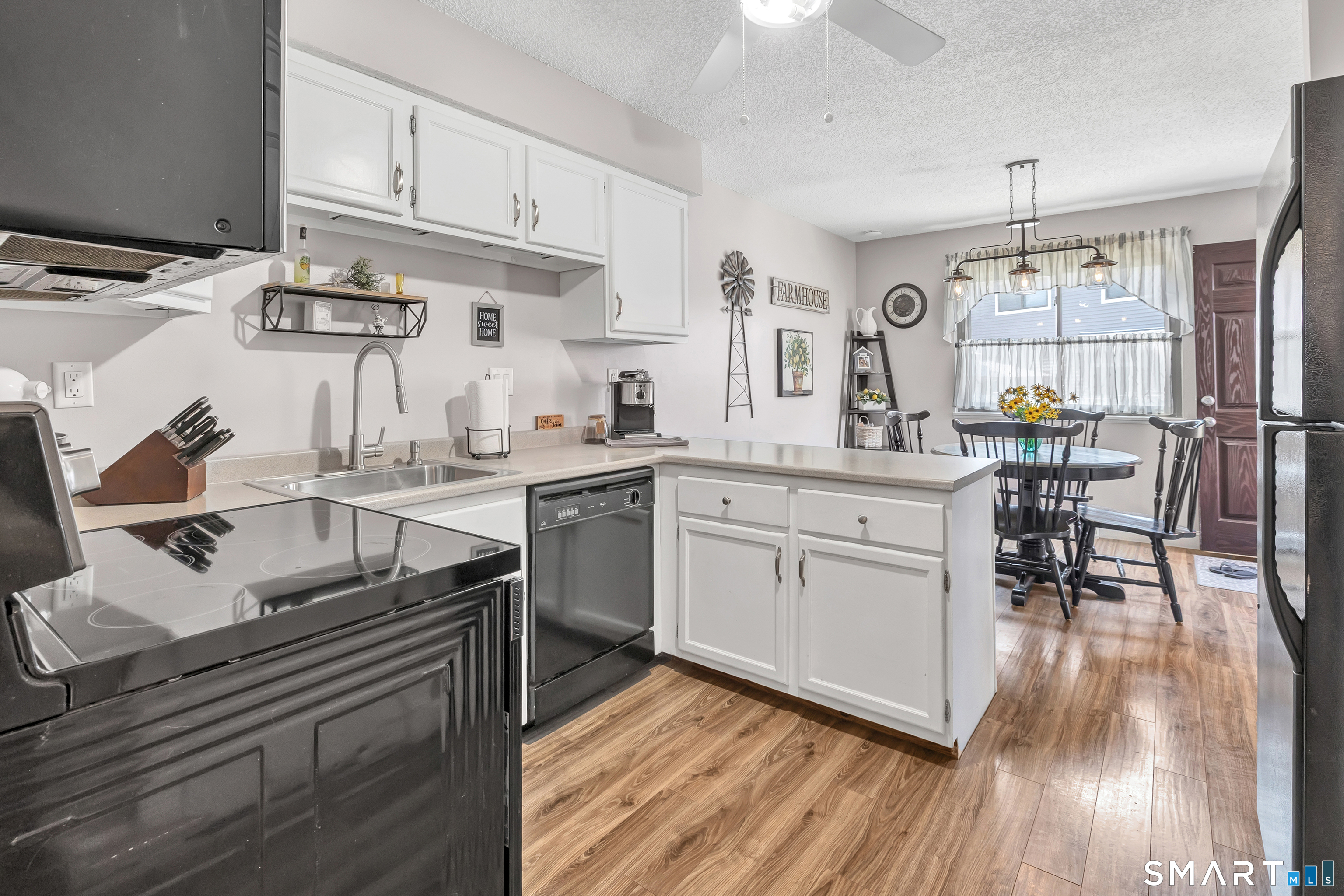 138 Shagbark Drive Derby CT 06418