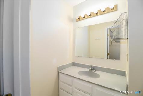 29 Ledgewood Drive Brookfield CT 06804