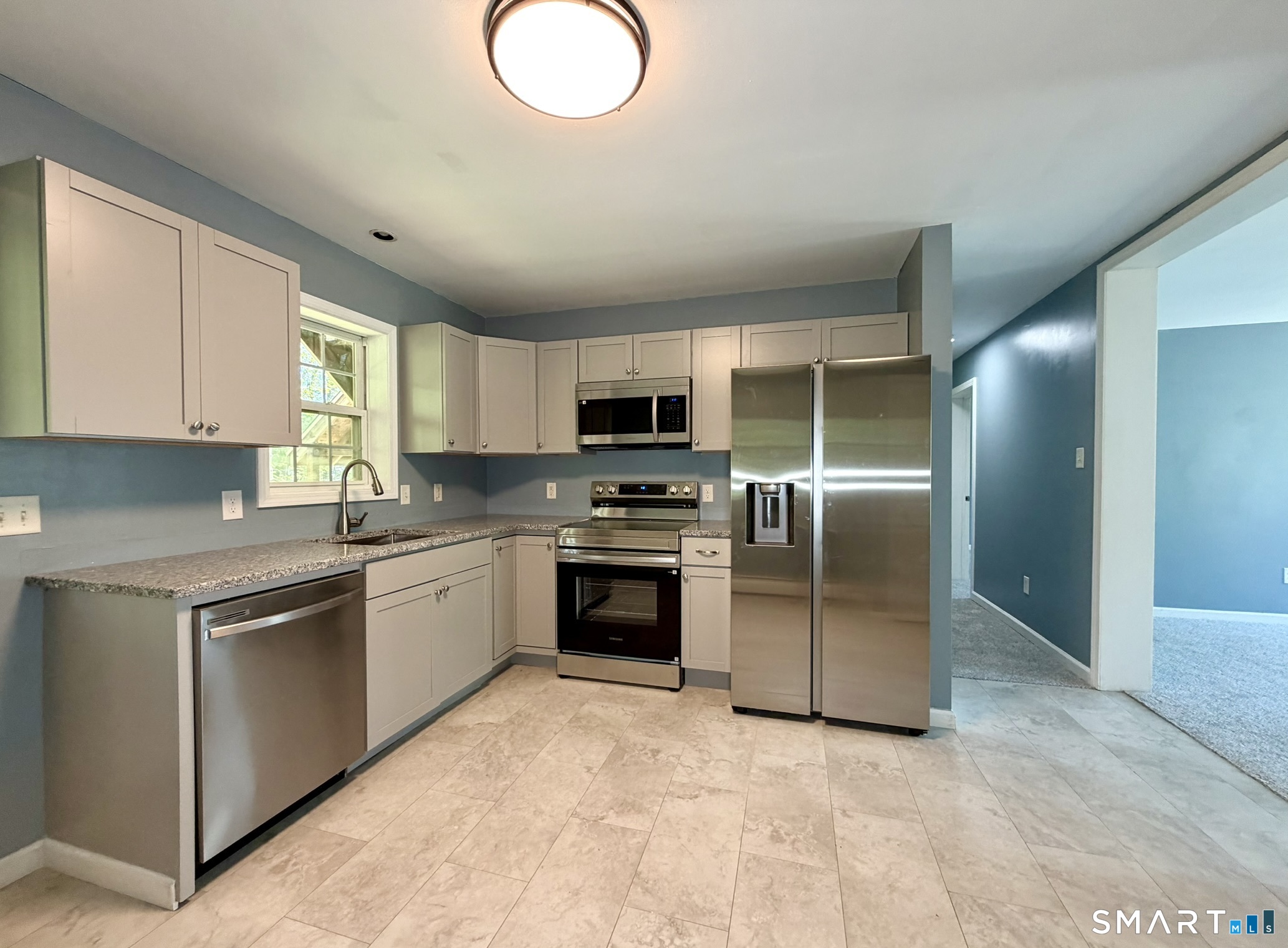 48 Kings Highway Ledyard CT 06335