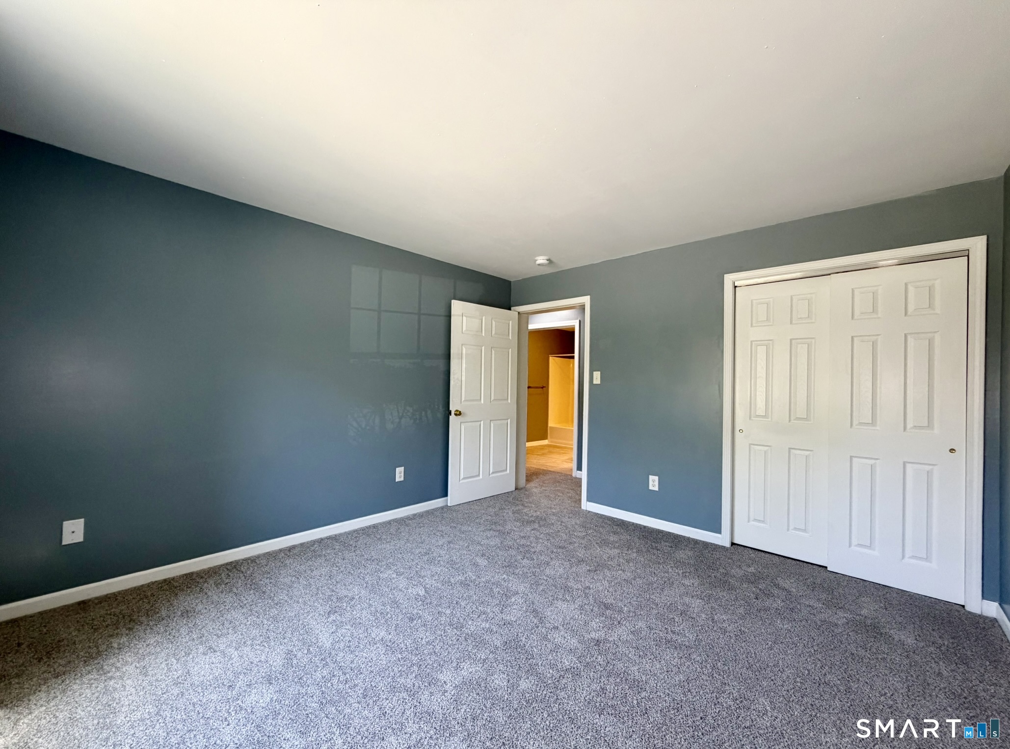 48 Kings Highway Ledyard CT 06335