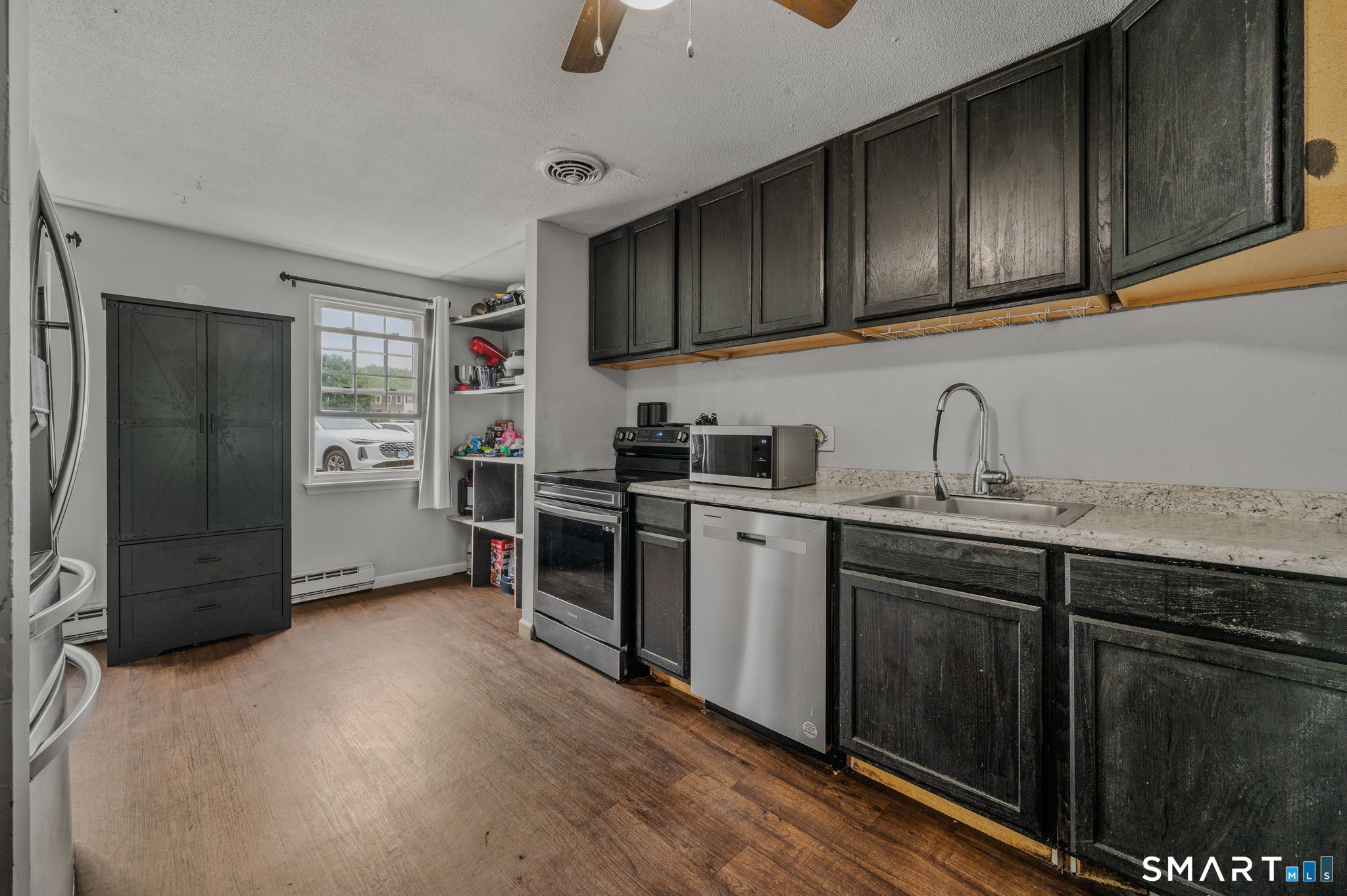 10 Lakeside Drive Ledyard CT 06339