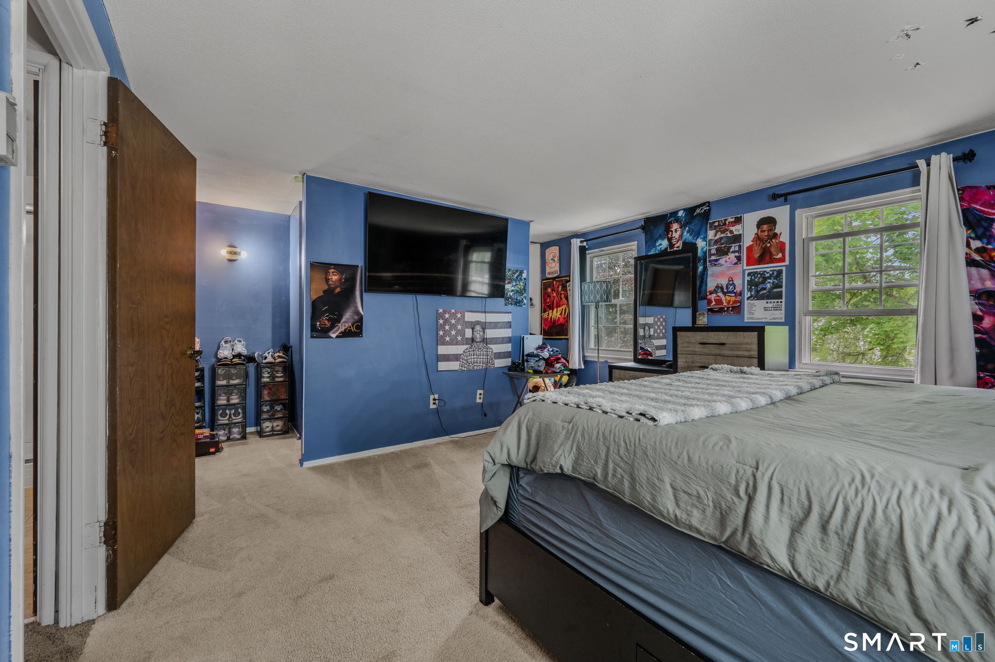 10 Lakeside Drive Ledyard CT 06339