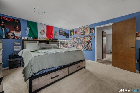 10 Lakeside Drive Ledyard CT 06339