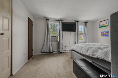 10 Lakeside Drive Ledyard CT 06339