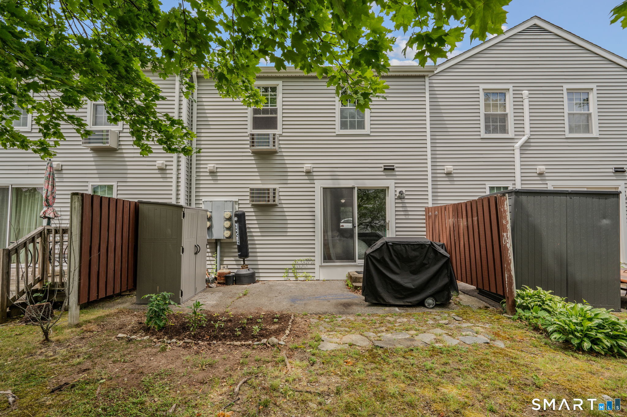 10 Lakeside Drive Ledyard CT 06339