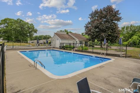 10 Lakeside Drive Ledyard CT 06339