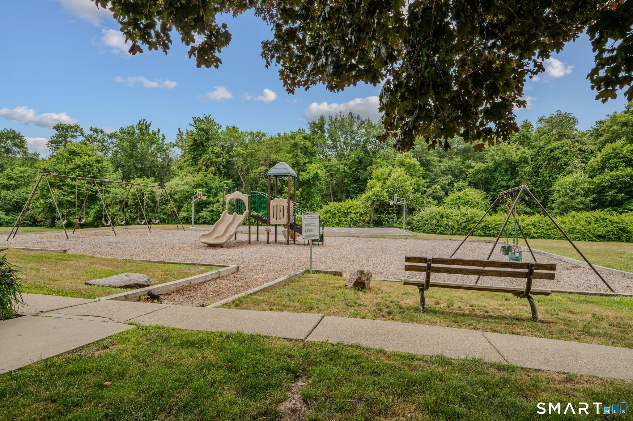 10 Lakeside Drive Ledyard CT 06339