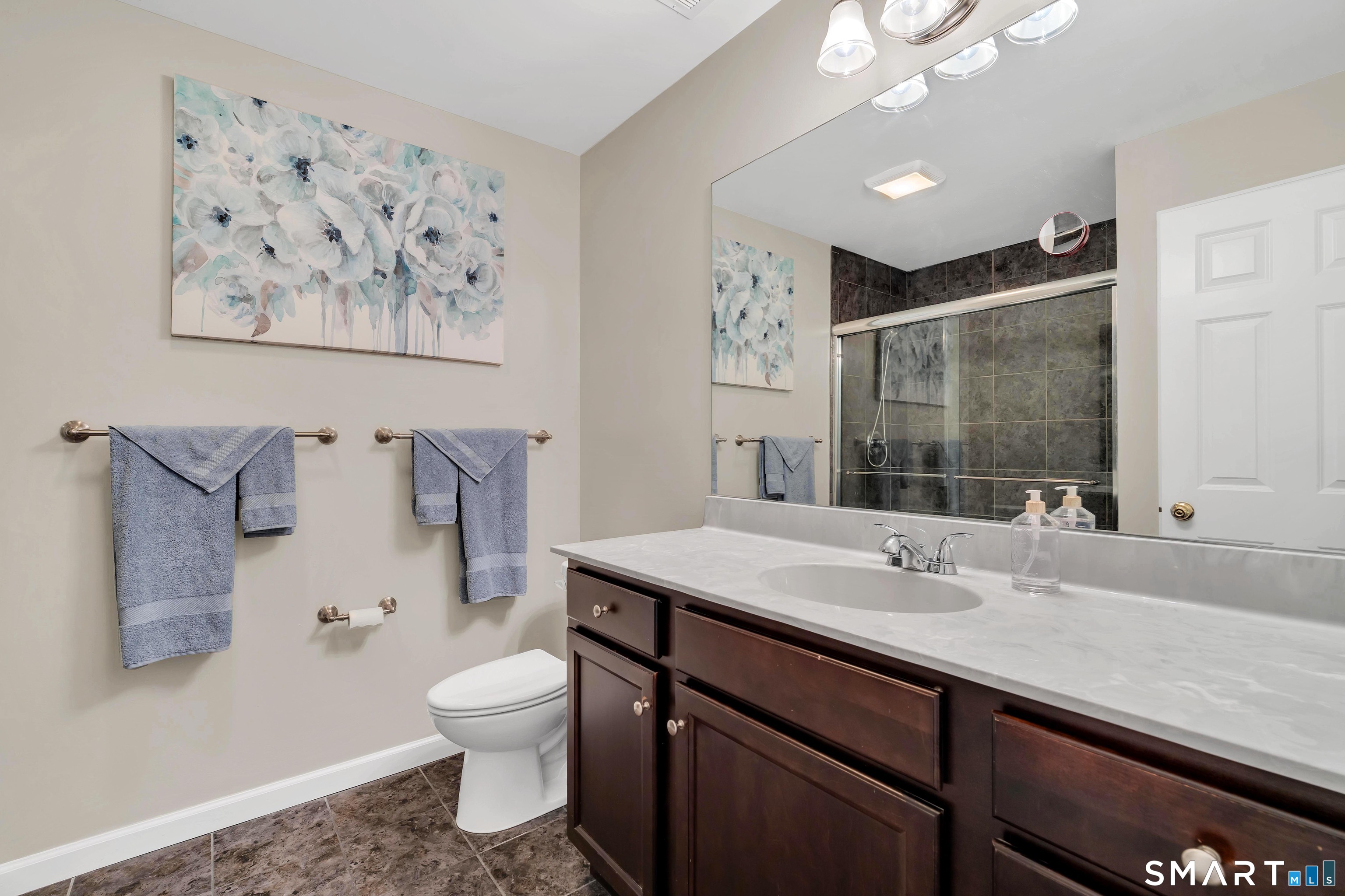 19 Brighton Park Way Bloomfield CT 06002