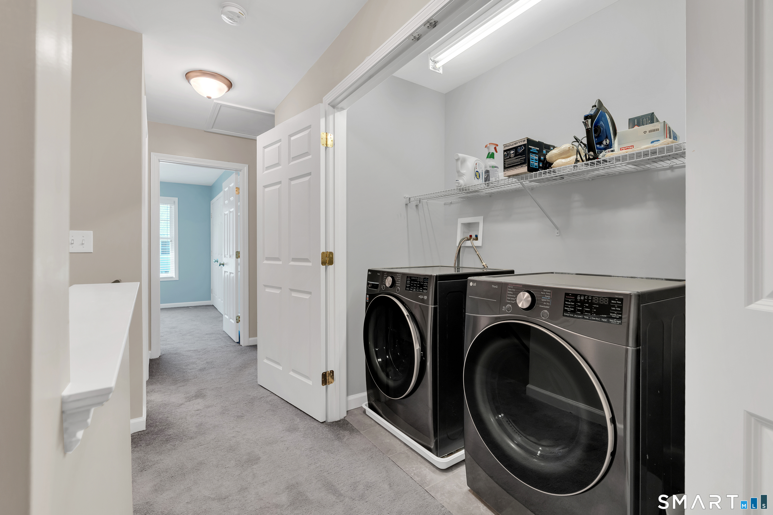 19 Brighton Park Way Bloomfield CT 06002