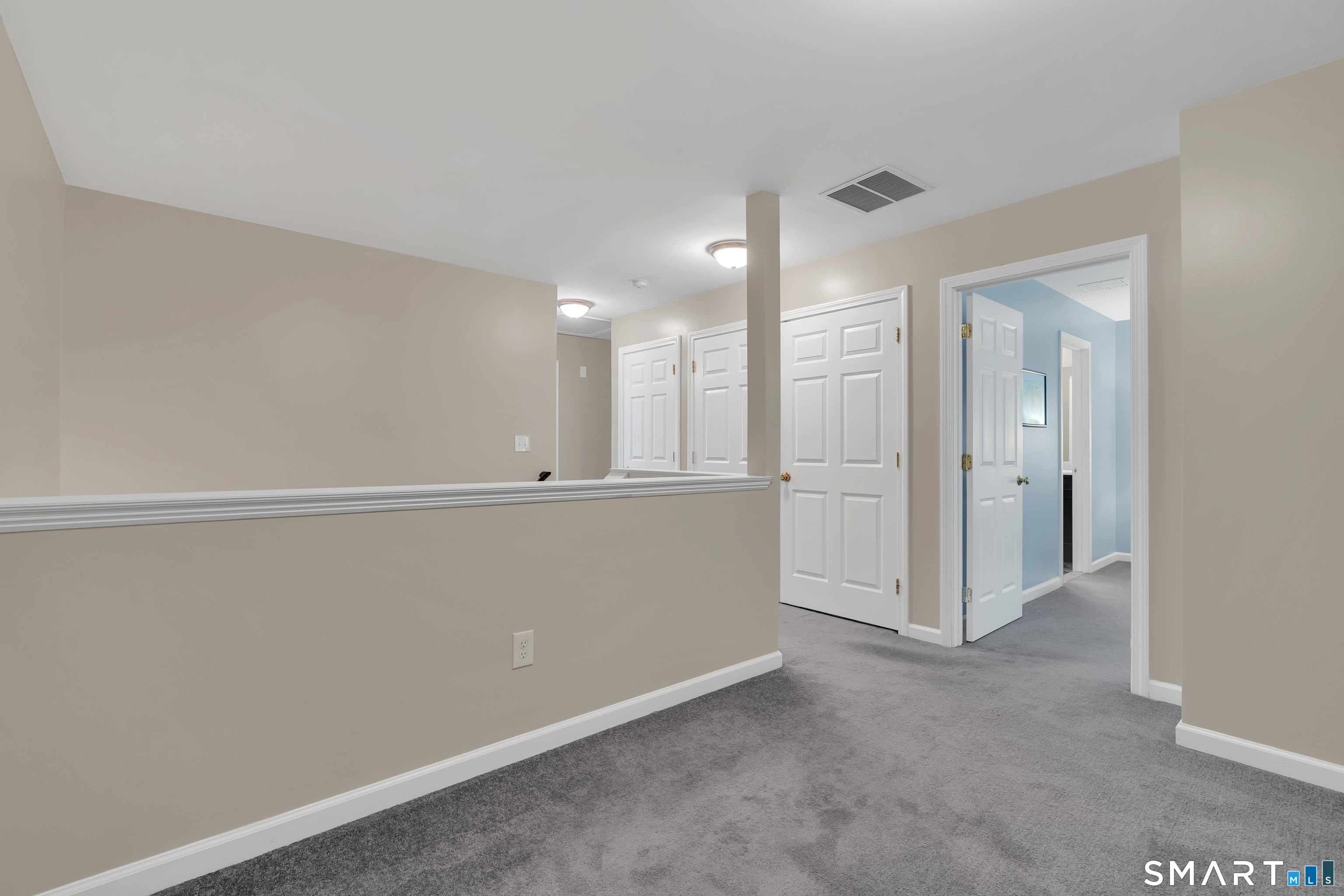 19 Brighton Park Way Bloomfield CT 06002