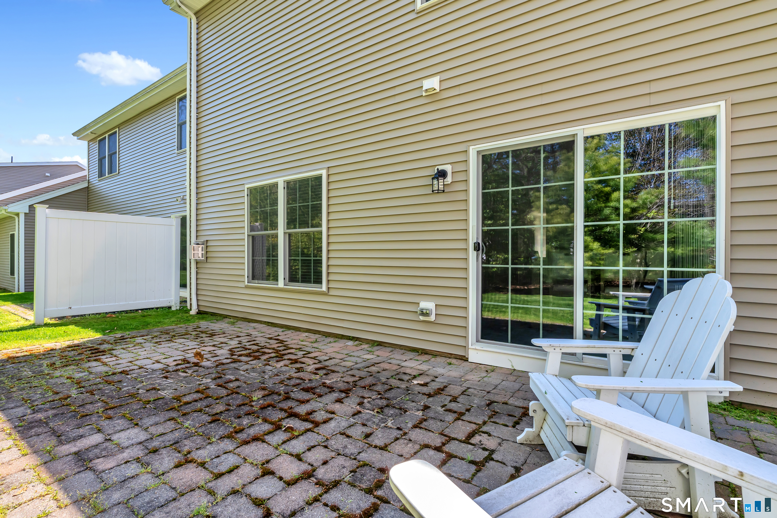 19 Brighton Park Way Bloomfield CT 06002