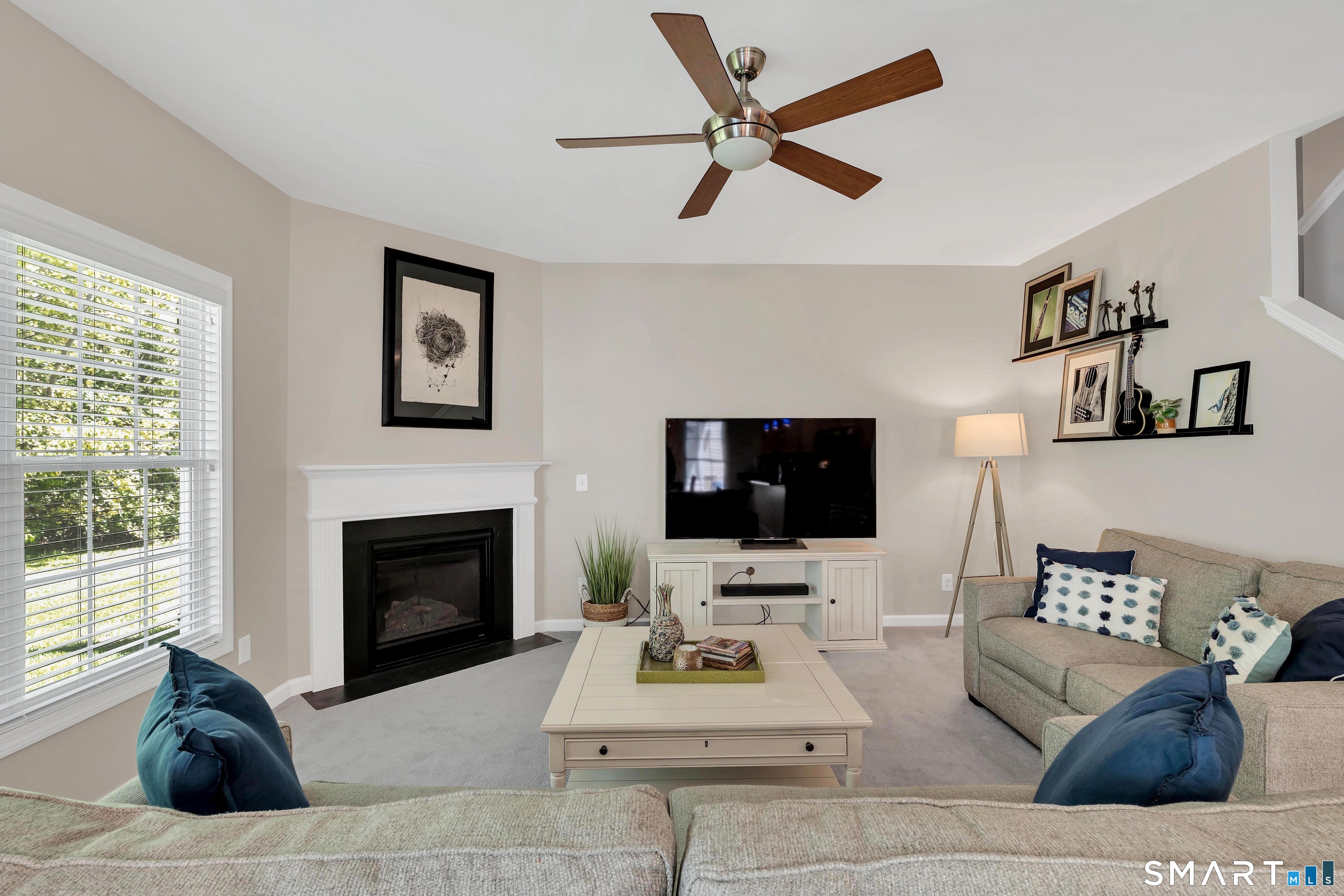 19 Brighton Park Way Bloomfield CT 06002