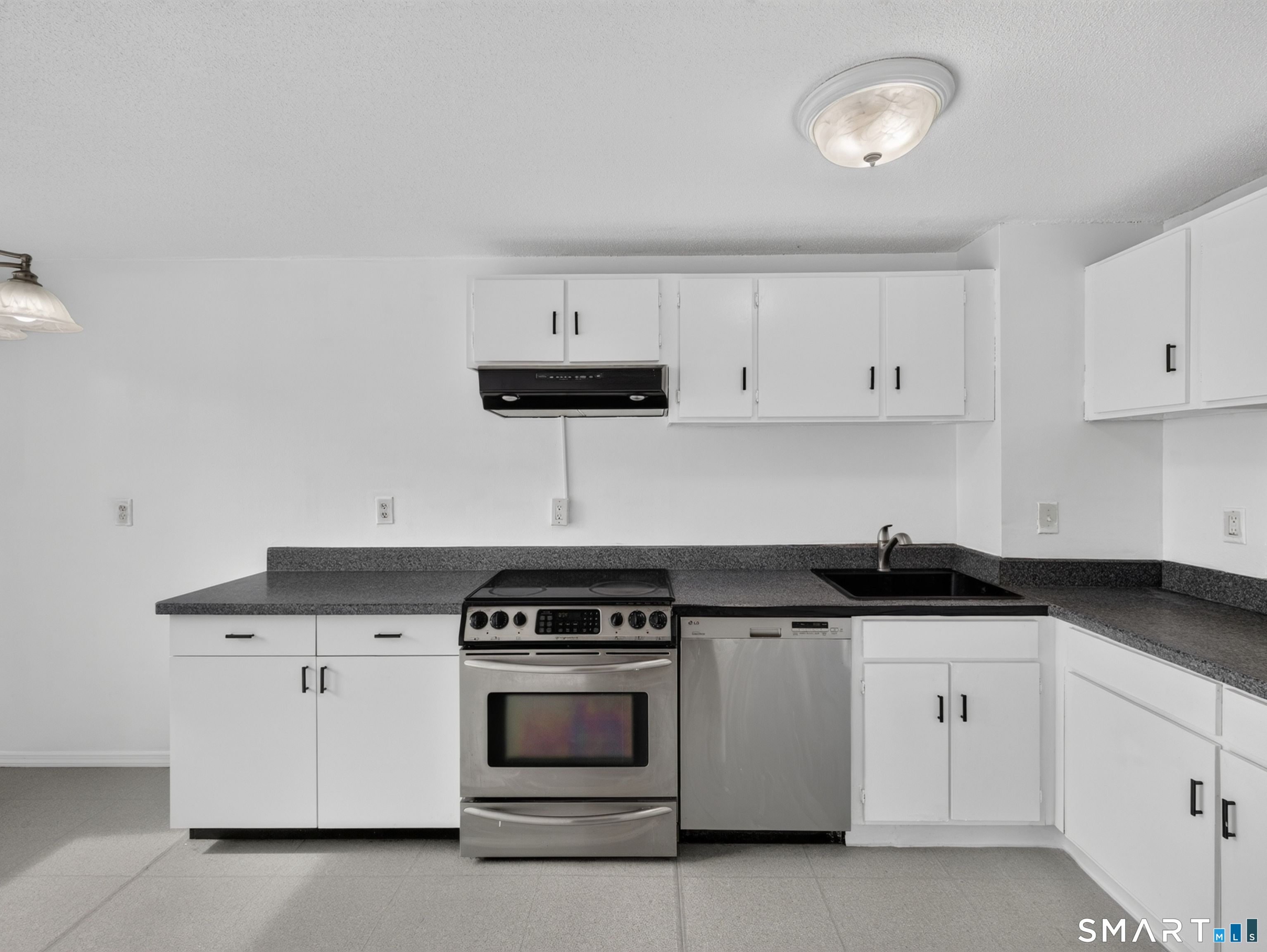 520 Shennecossett Road Groton CT 06340