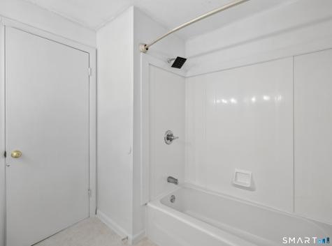 520 Shennecossett Road Groton CT 06340