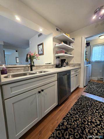 2 Heritage Village Southbury CT 06488
