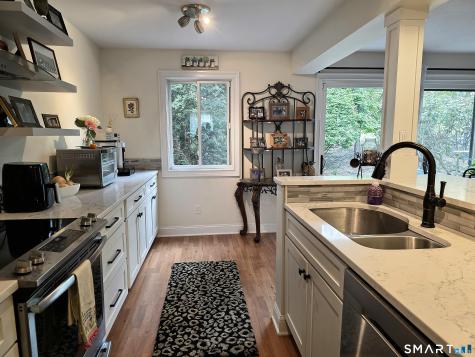 2 Heritage Village Southbury CT 06488