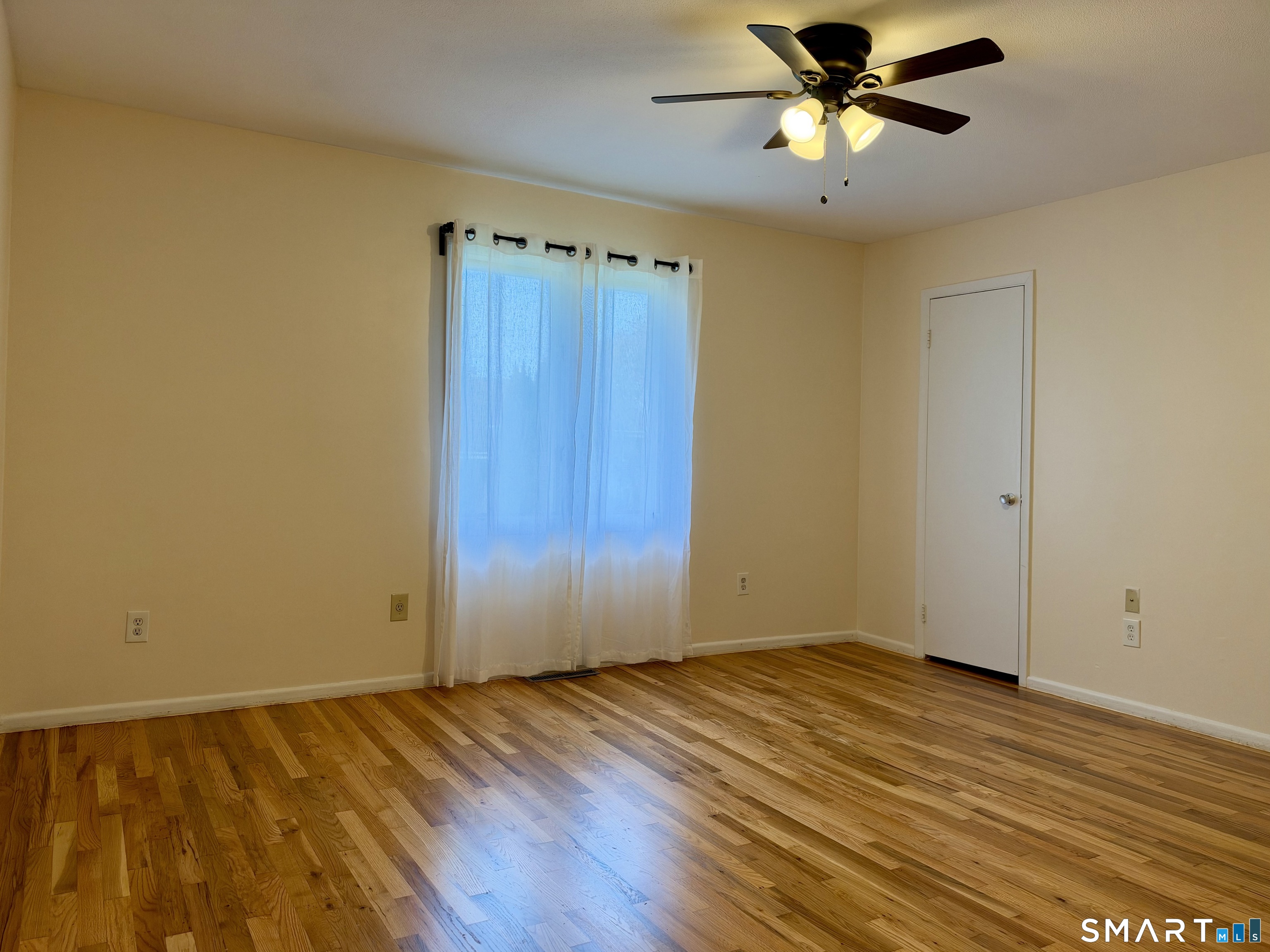 113 Florence Road Branford CT 06405