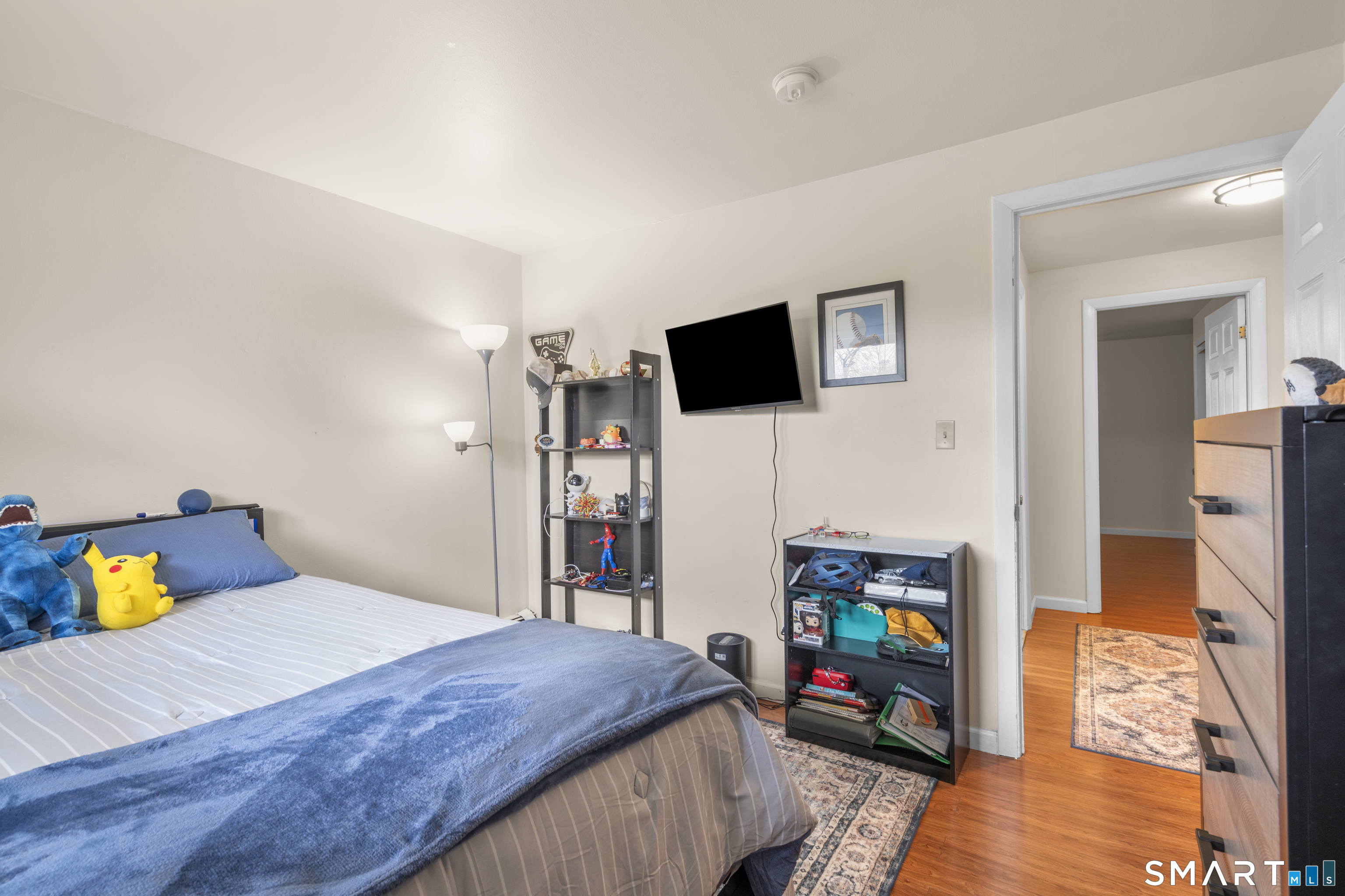 134 Williamstown Court Newington CT 06111