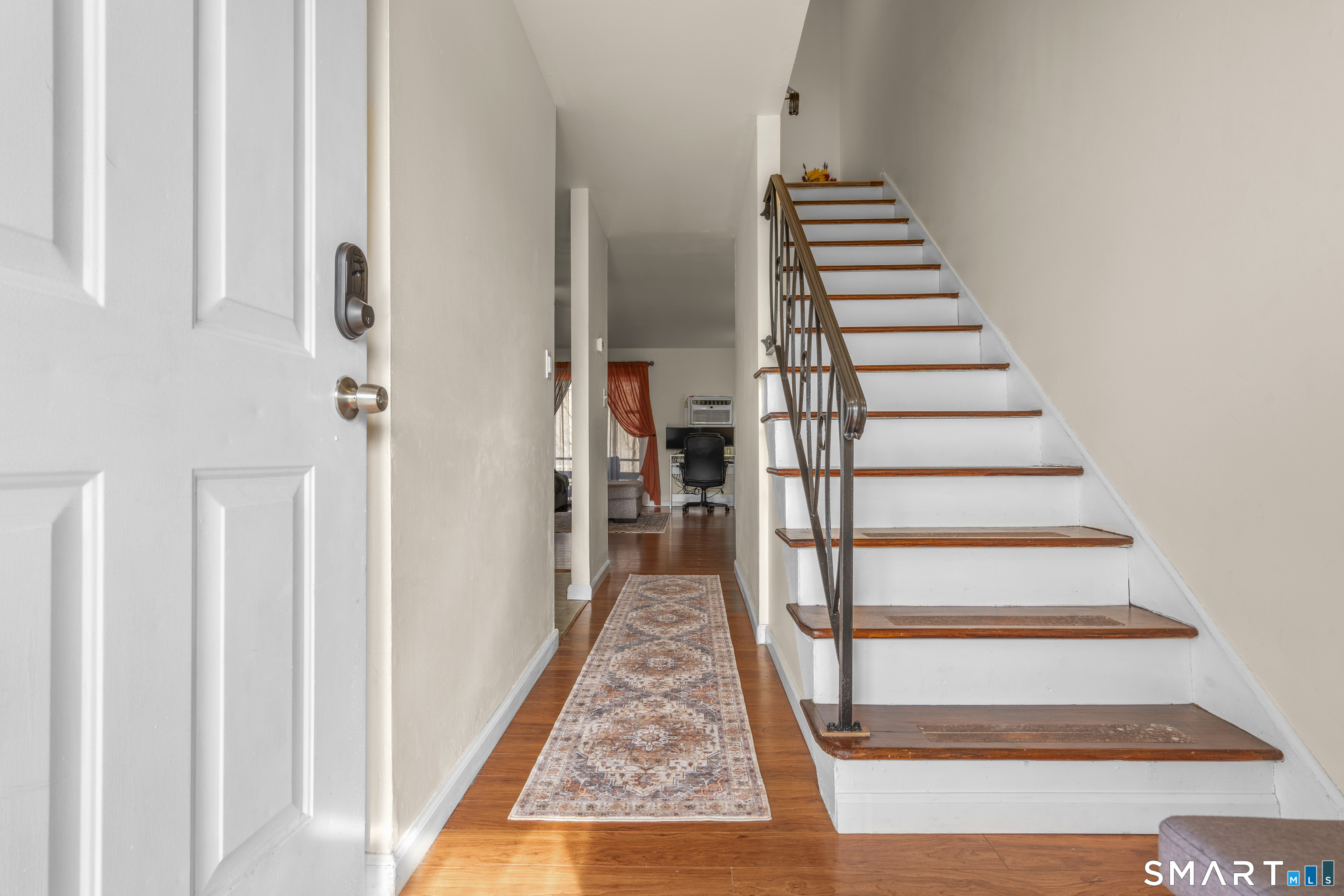134 Williamstown Court Newington CT 06111