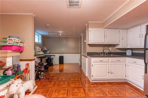 165 Seaside Avenue Stamford CT 06902
