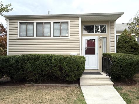 92 Shepards Knoll Drive Hamden CT 06514
